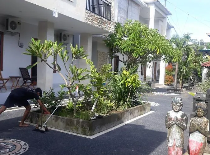 Privatunterkunft Taman Magendre *