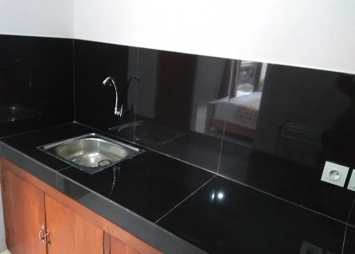 Privatunterkunft Taman Magendre